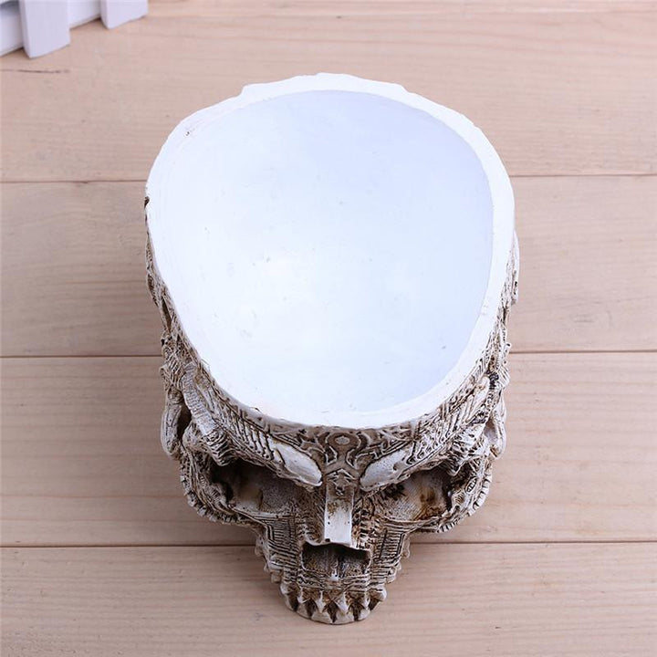 Alien Xenomorph Human Skull Resin Pot Decor