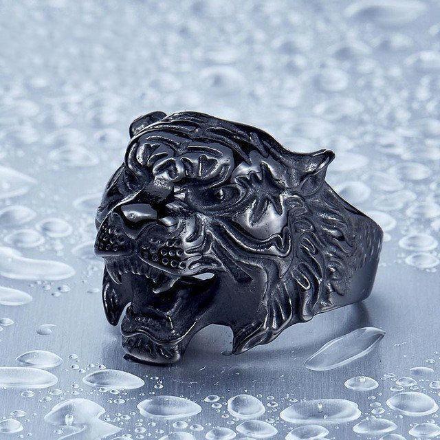 Tiger Head Ring Black / 7 Rings